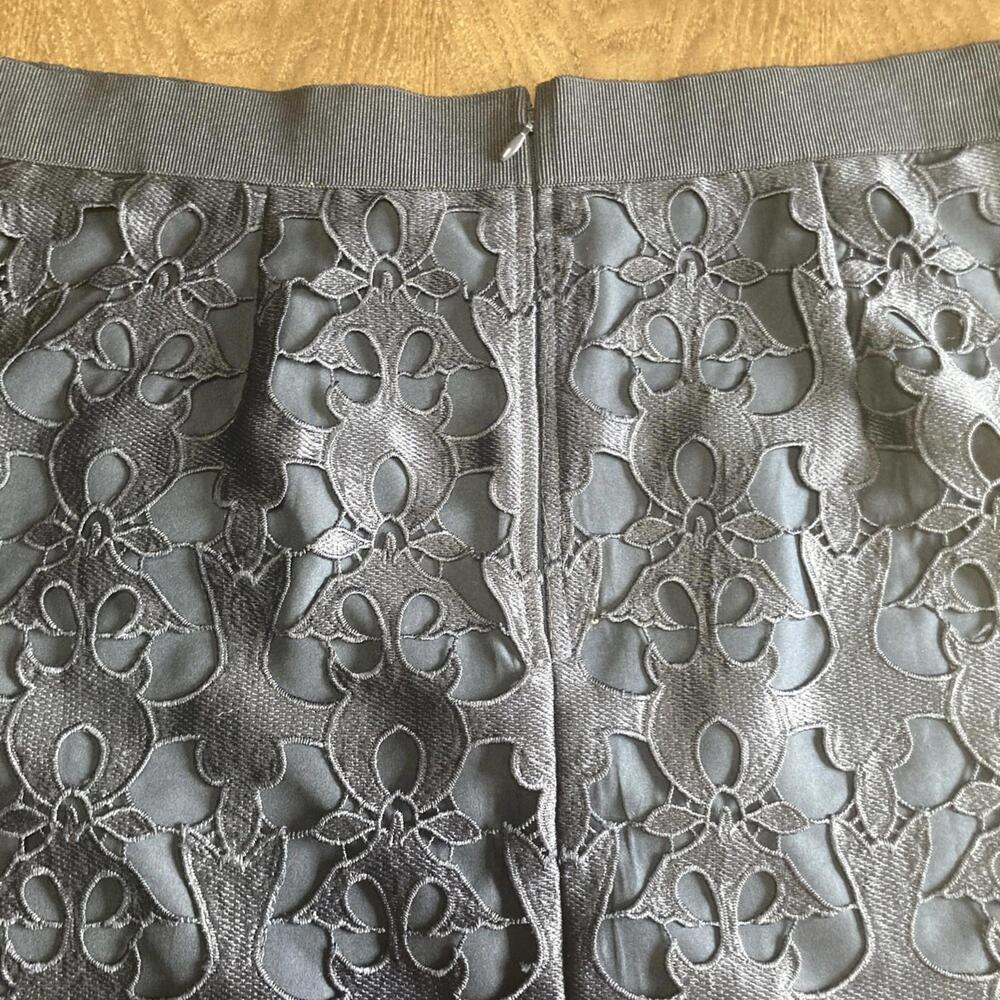 Loft Eyelet‎ Lace Overlay Knee Length Navy Blue A Line Skirt - Picture 4 of 6